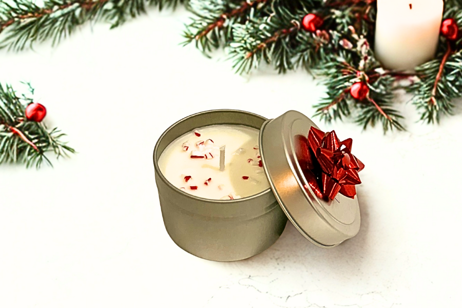 Candy Cane + Strawberry & Cream – 4 oz Candle Tin